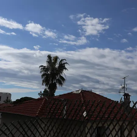 Apartament Antibes/juan Les Pins, Cosy *